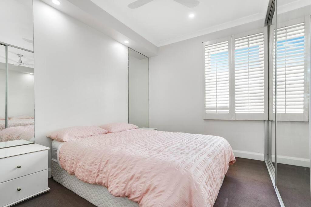 Iconic Harbour Views Apartment *